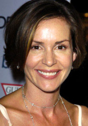  Embeth Davidtz