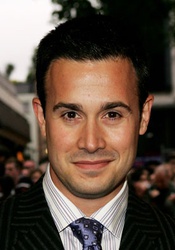  Freddie Prinze Jr.