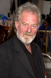  Bernard Hill