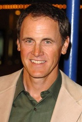  Mark Moses