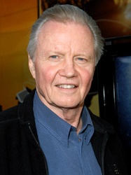  Jon Voight