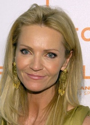  Joan Allen