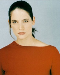  Hélène Fillières