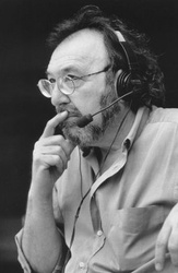  James L.Brooks
