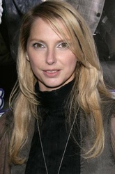  Frédérique Bel