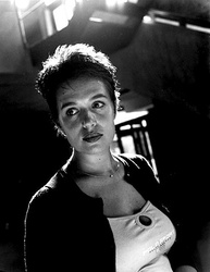  Delphine Gleize