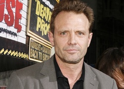  Michael Biehn