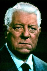  Jean Gabin