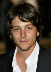  Diego Luna