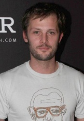 Nicolas Duvauchelle