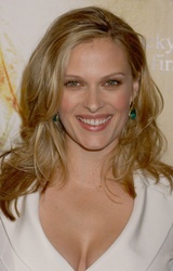  Vinessa Shaw