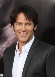  Stephen Moyer