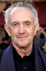  Jonathan Pryce