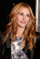  Julia Roberts