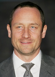  Sam Robards