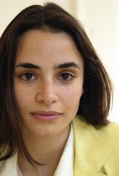  Mía Maestro