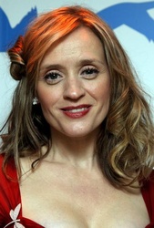  Anne-Marie Duff