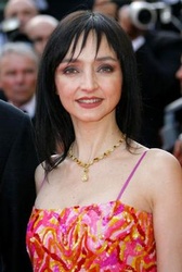  Maria De Medeiros