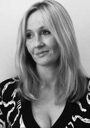 Joanne Kathleen Rowling
