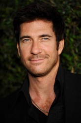  Dylan McDermott
