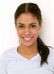  Daniella Alonso