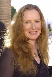  Frances Conroy