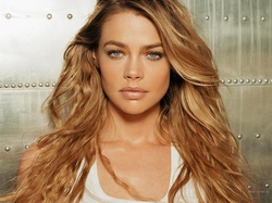  Denise Richards
