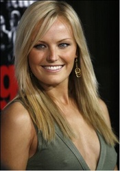  Malin Akerman