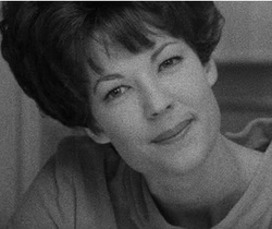  Lynn Carlin