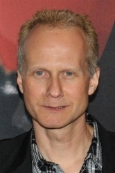  Niels Arden Oplev