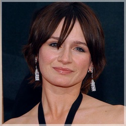  Emily Mortimer