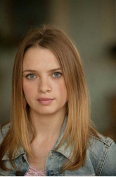  Sara Forestier
