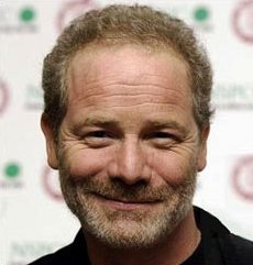  Peter Mullan