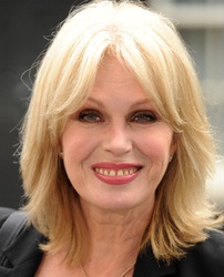  Joanna Lumley
