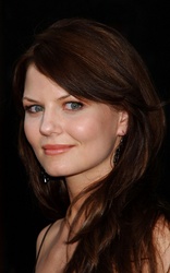 Jennifer Morrison