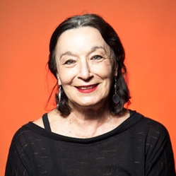  Petra Martínez