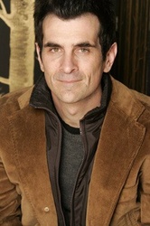  Ty Burrell