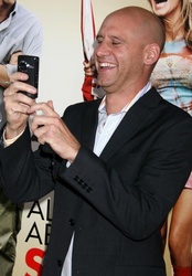  Phil Traill