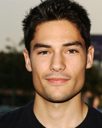  D.J Cotrona