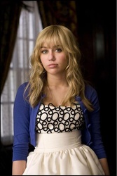  Miley Cyrus