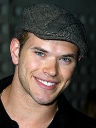  Kellan Lutz