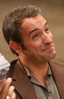 Jean Dujardin va côtoyer Jean Reno dans Cash