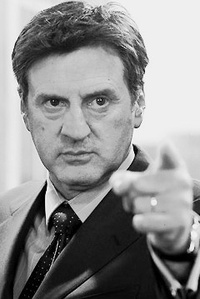 Daniel Auteuil va passer derrière la caméra