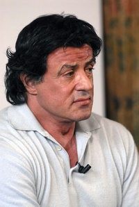Sylvester Stallone se brise le cou pour The Expendables