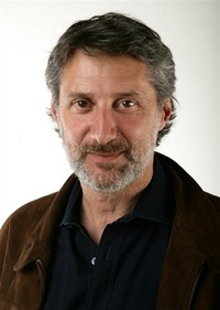 Antoine de Caunes, à nouveau maître de cérémonie des Césars