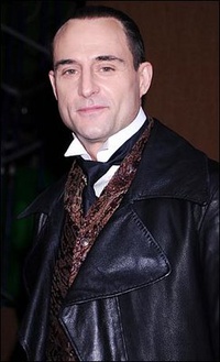 Mark Strong en parfait Sinestro?