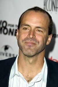 D.J. Caruso est le number two!