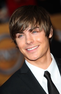Zac Efron, espion?