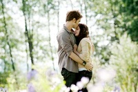 Edward et Bella ne se lâchent plus !