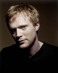 Paul Bettany séduit par Angelina Jolie ?